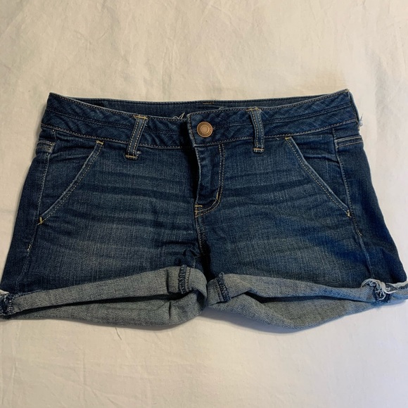 America Eagle Jean Shorts. Size 4 - Picture 1 of 5